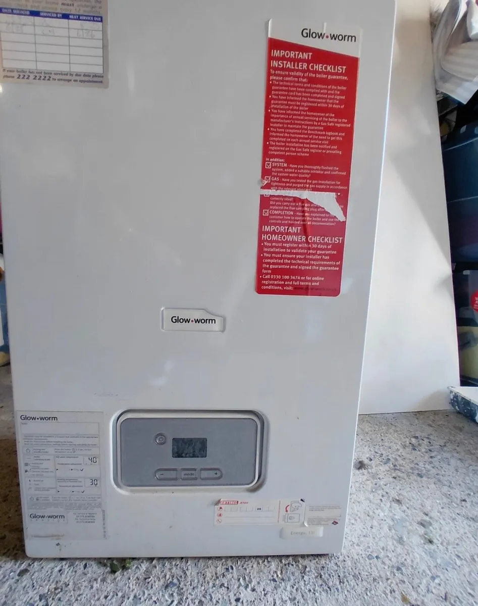 Glow Warm Energy 15r Gas Boiler - Image 1