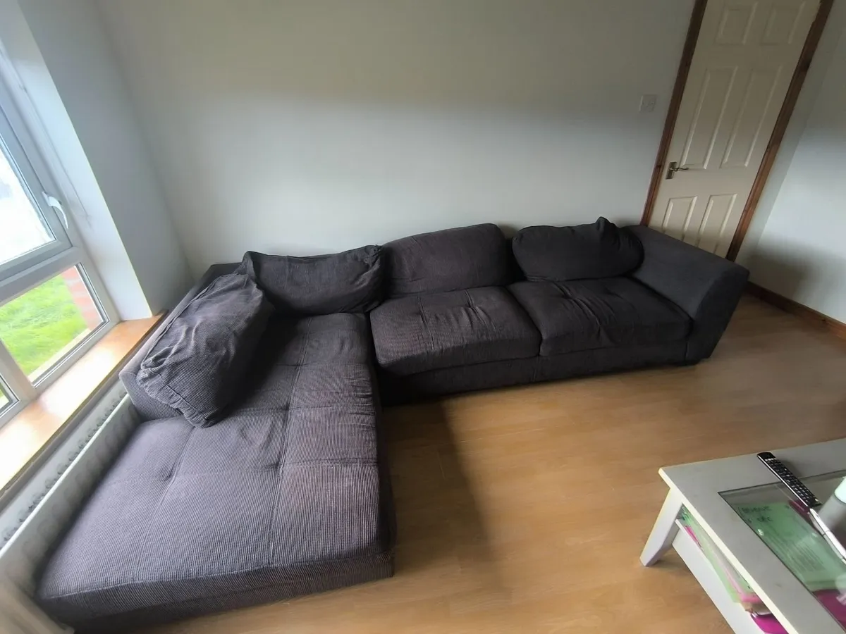 L sofa