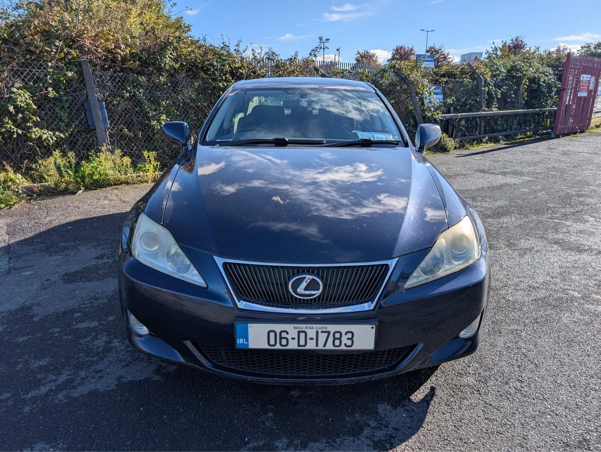Lexus IS250 - Starts and Drives - Image 2