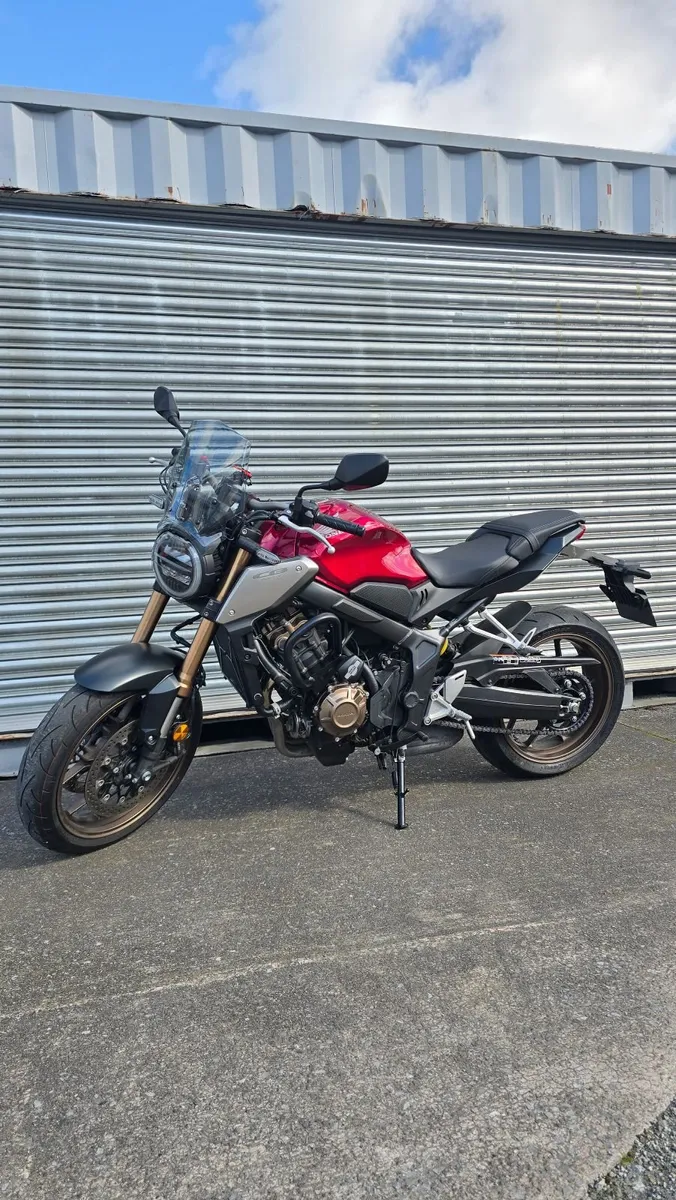 Honda CB650R 2022 - Image 2