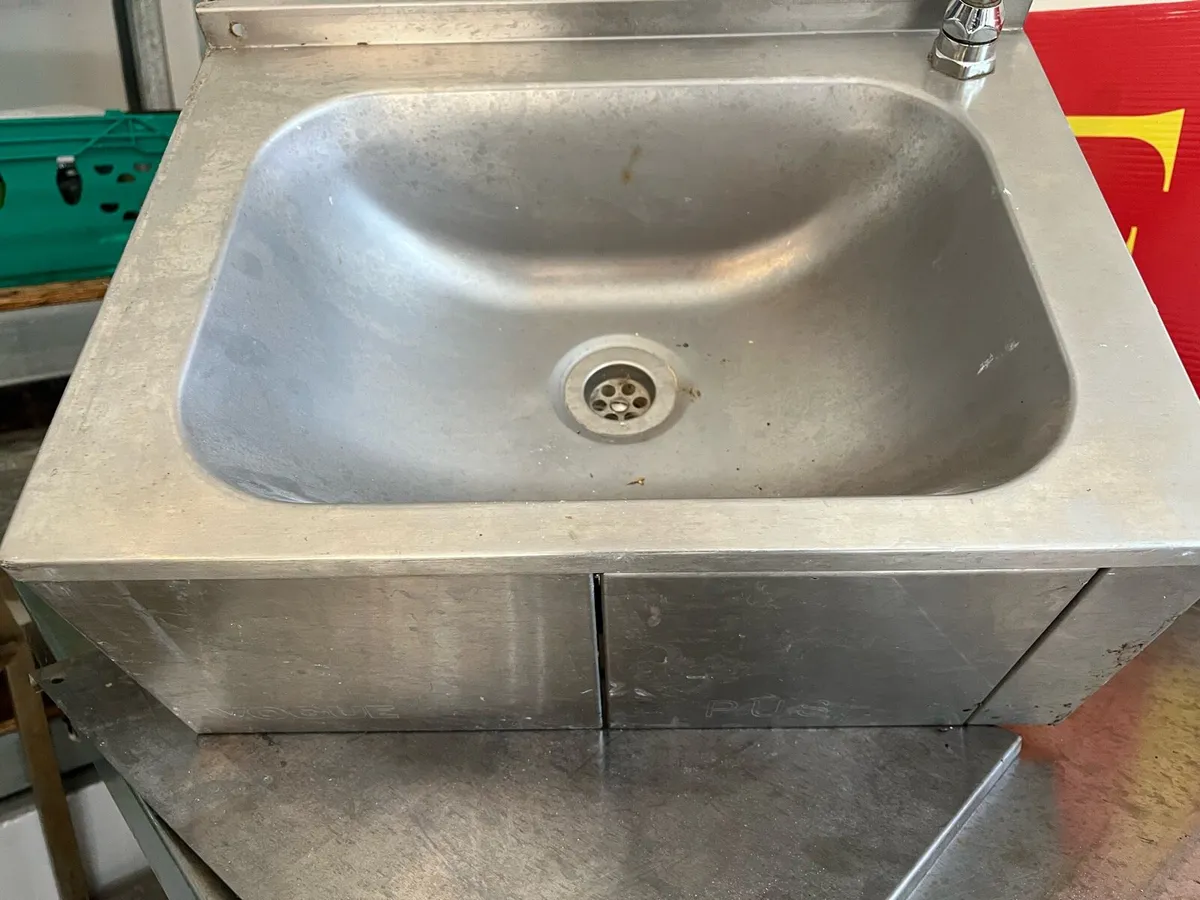 Stainless steel tables & sink - Image 2