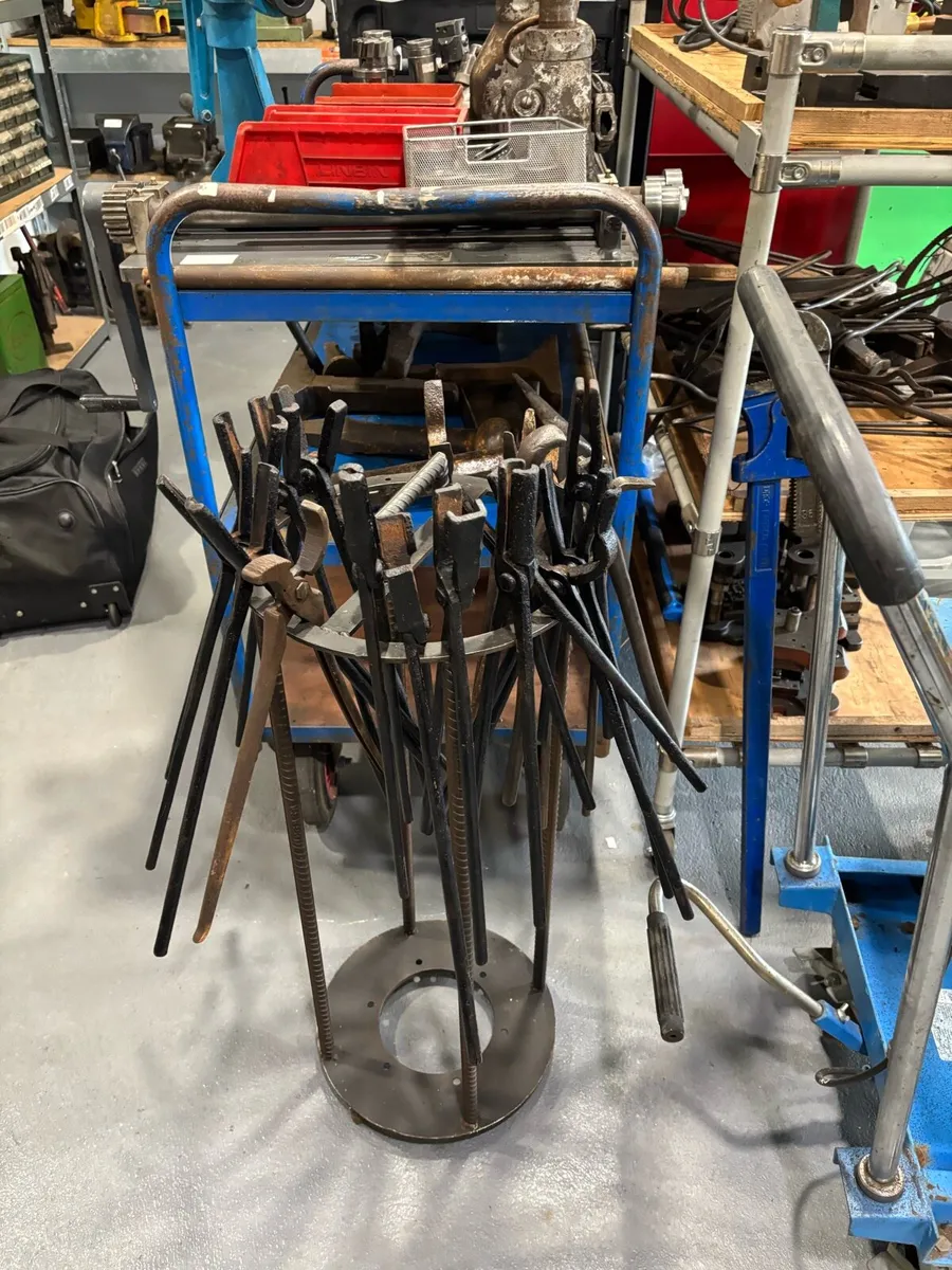 BLACKSMITHS TOOLING. @ WORKSTATION - Image 2