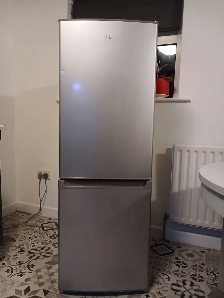 Fridge Freezer 60/40 - Image 1
