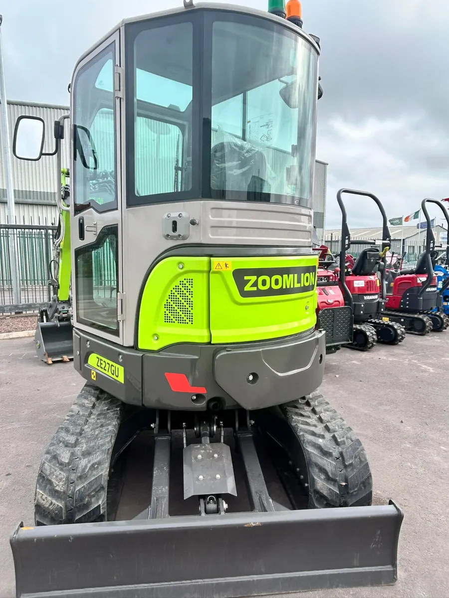 Zoomlion 2.7 Tonne Mini Excavator - Image 3