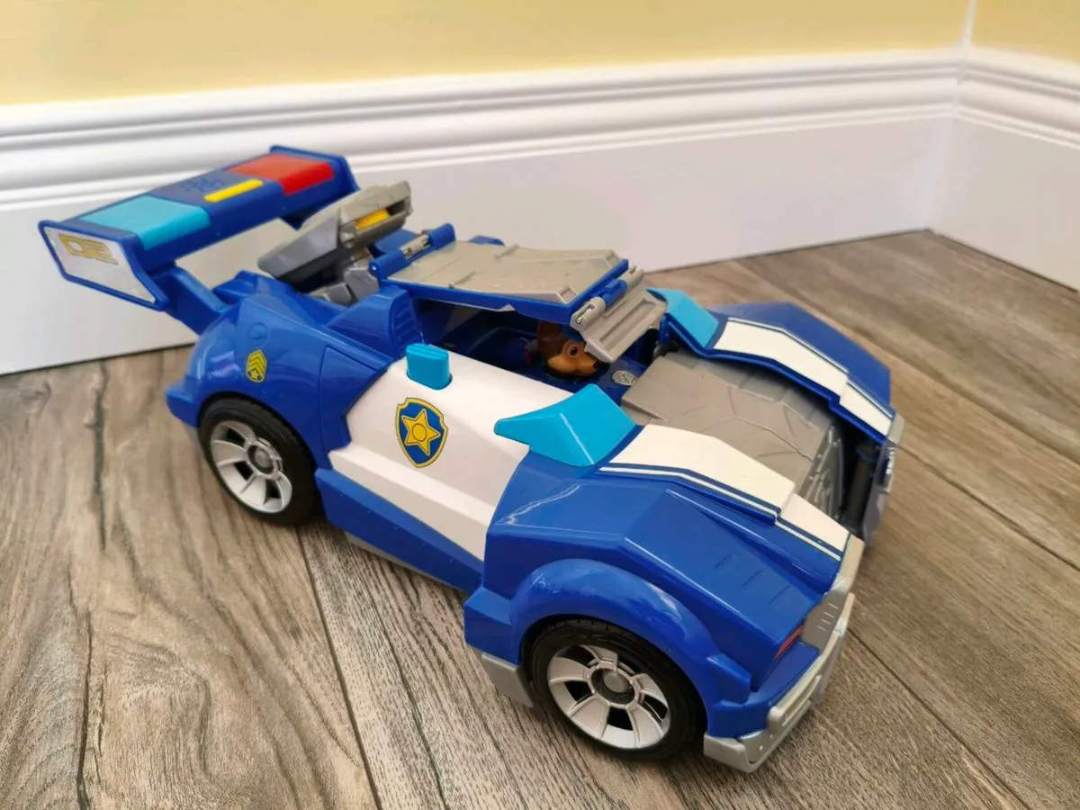 Paw Patrol Chase Transforming City Cruiser (Length - Image 3