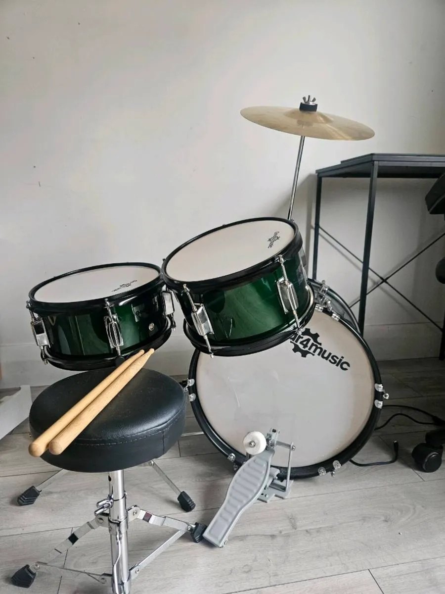 GEAR Junior Drum Kit - Image 1