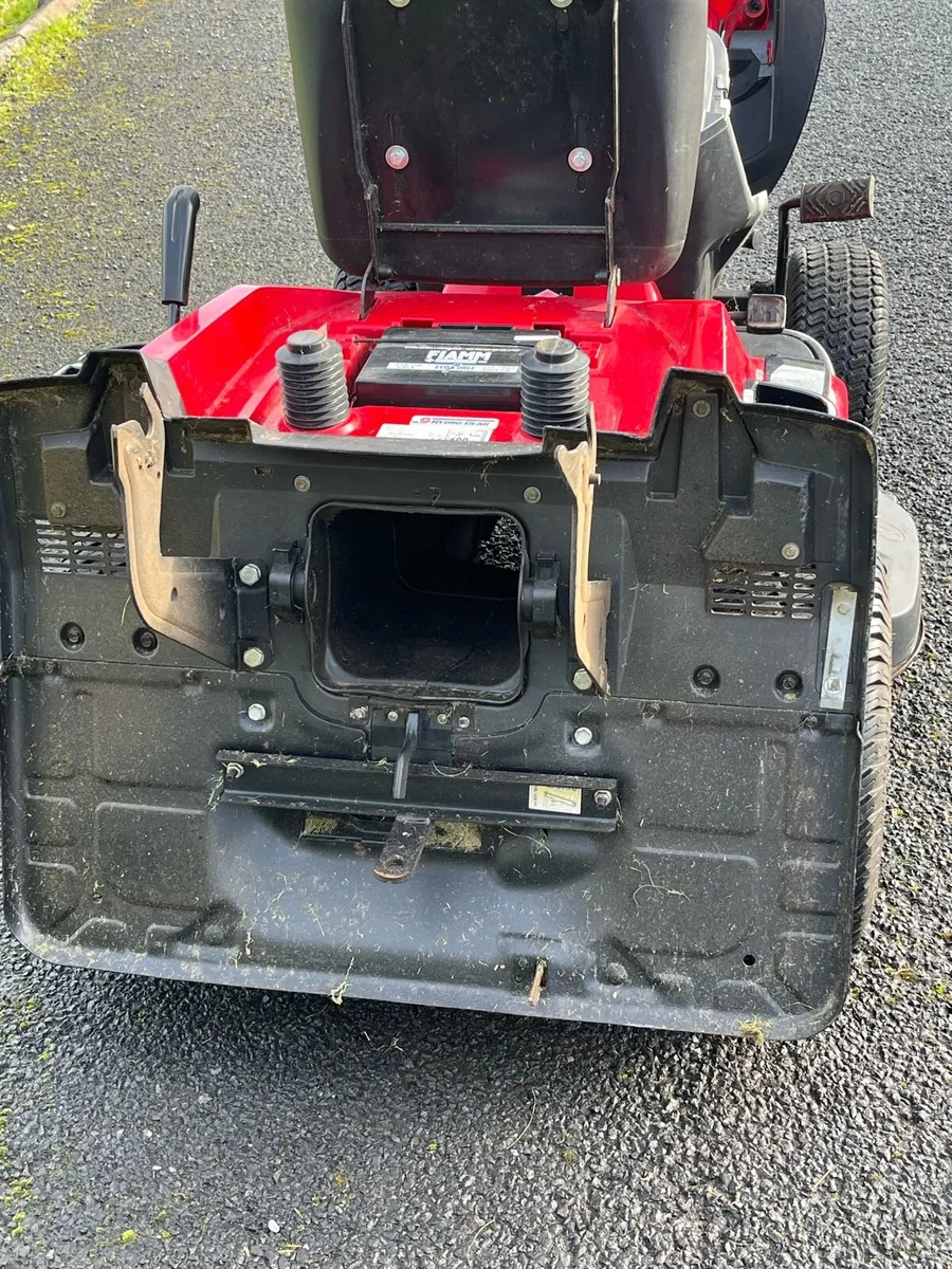 Castlegarden 170 16/5HP hydro ride on lawnmower - Image 2