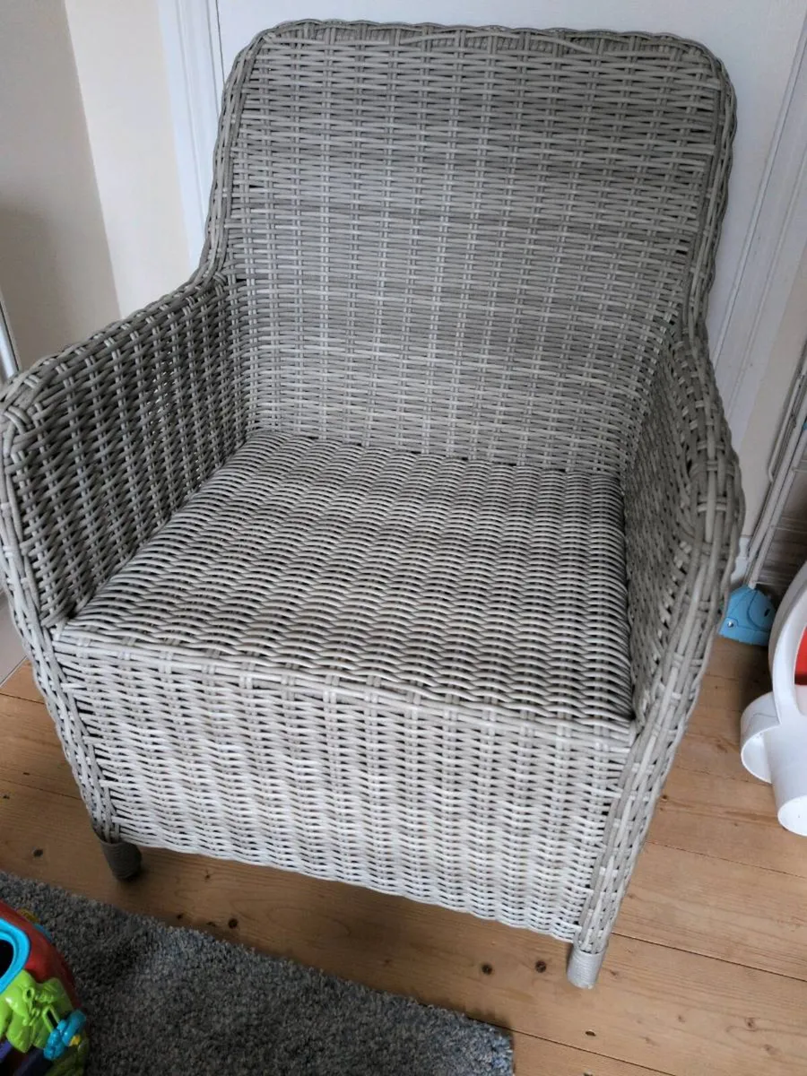 Ratten armchair - Perfect condition - Image 1