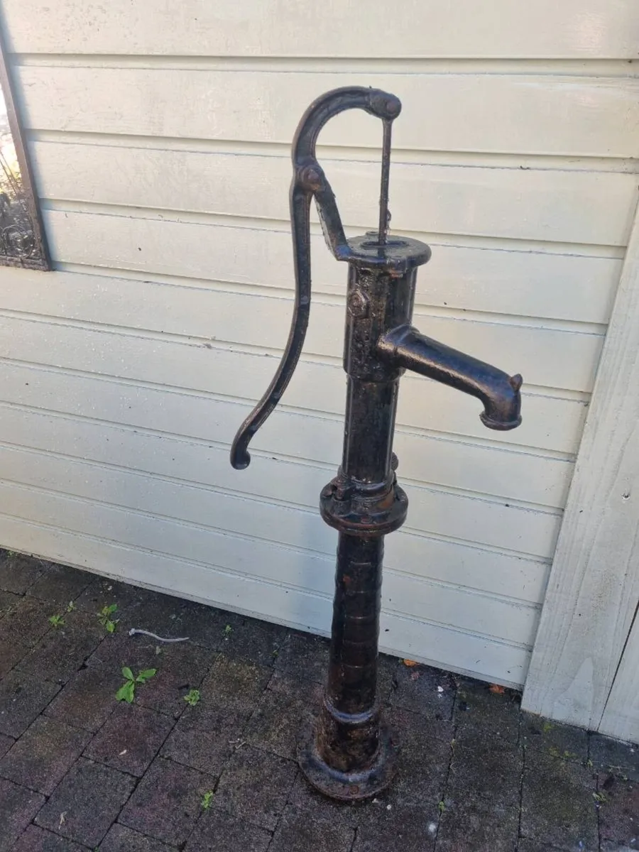 Traditional Water Pump - Image 1