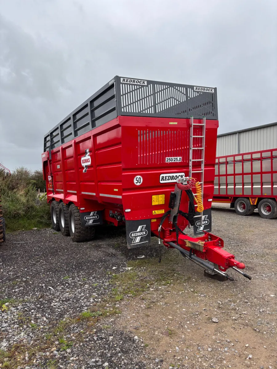 Silage trailer - Image 1