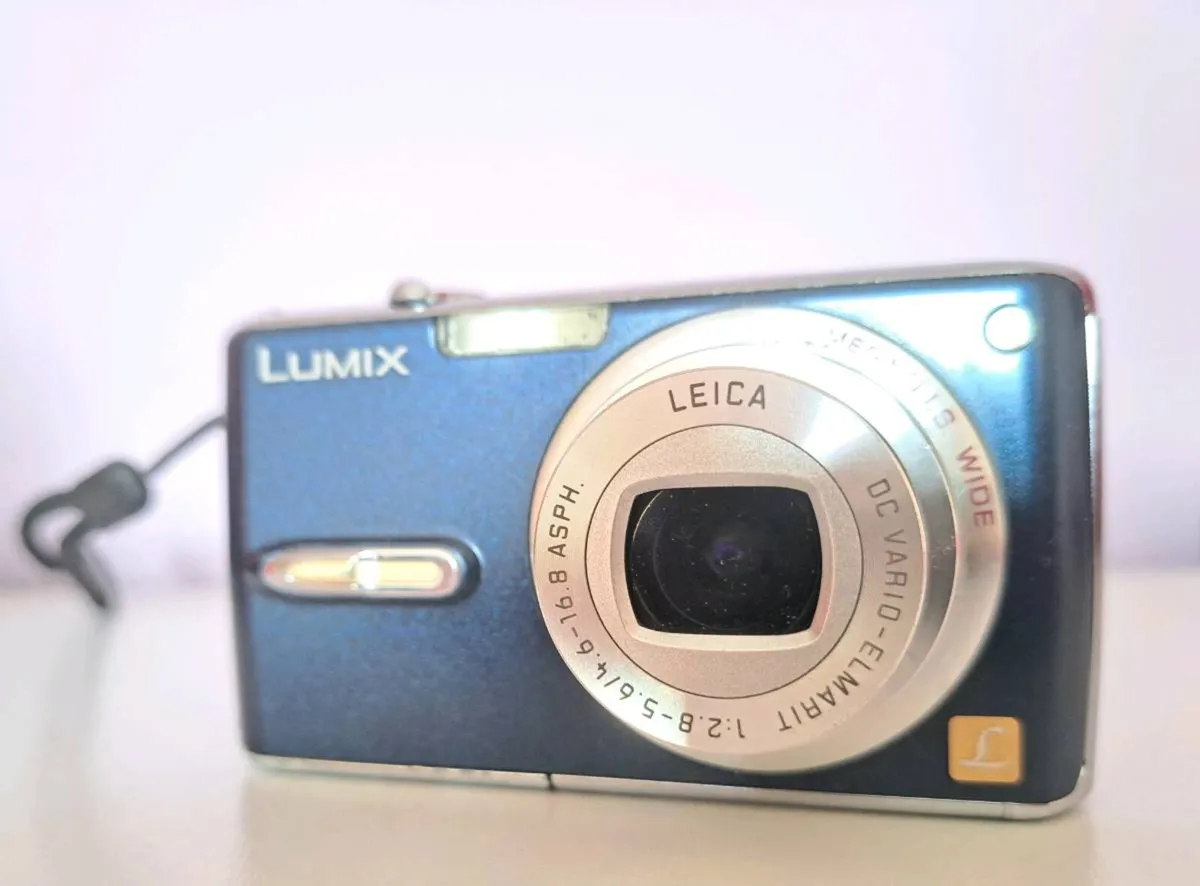 Panasonic lumix - Image 2