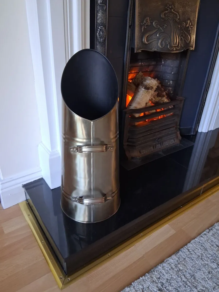 Coal scuttle brass effect - Image 1