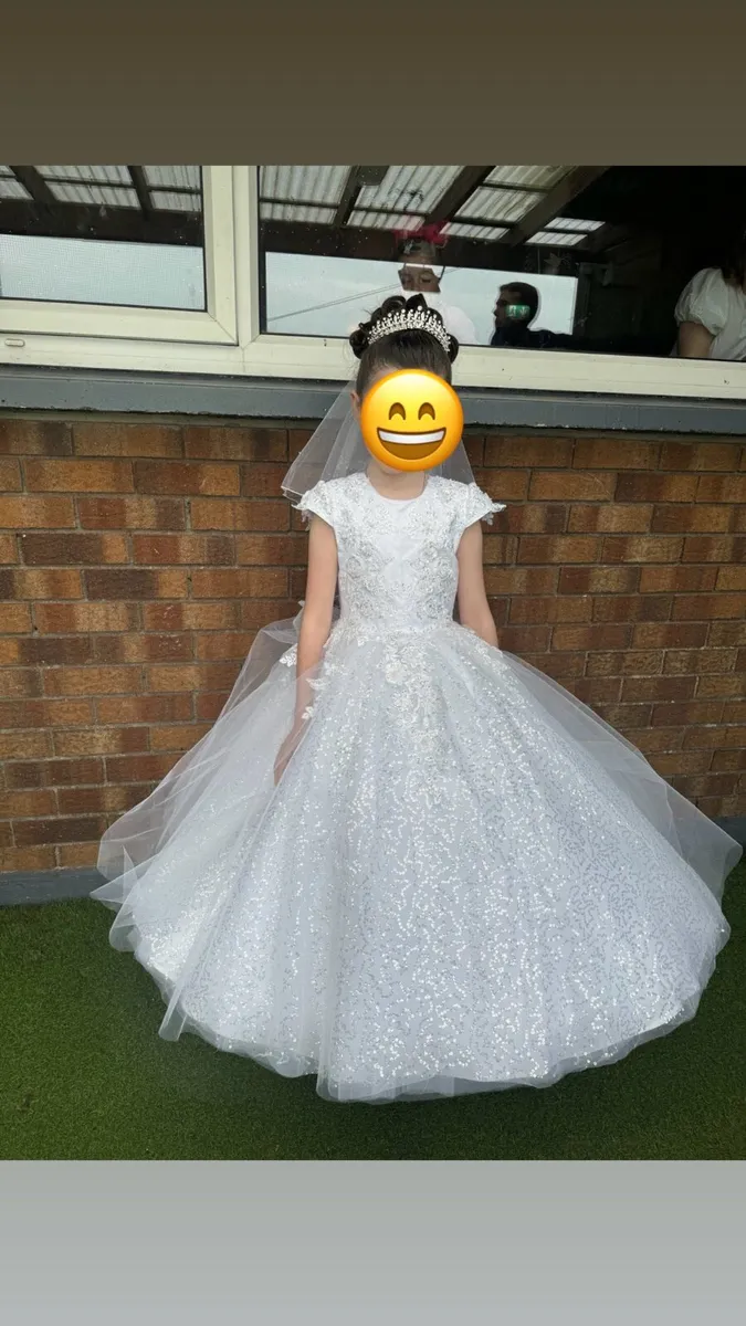 Communion dress - Image 1