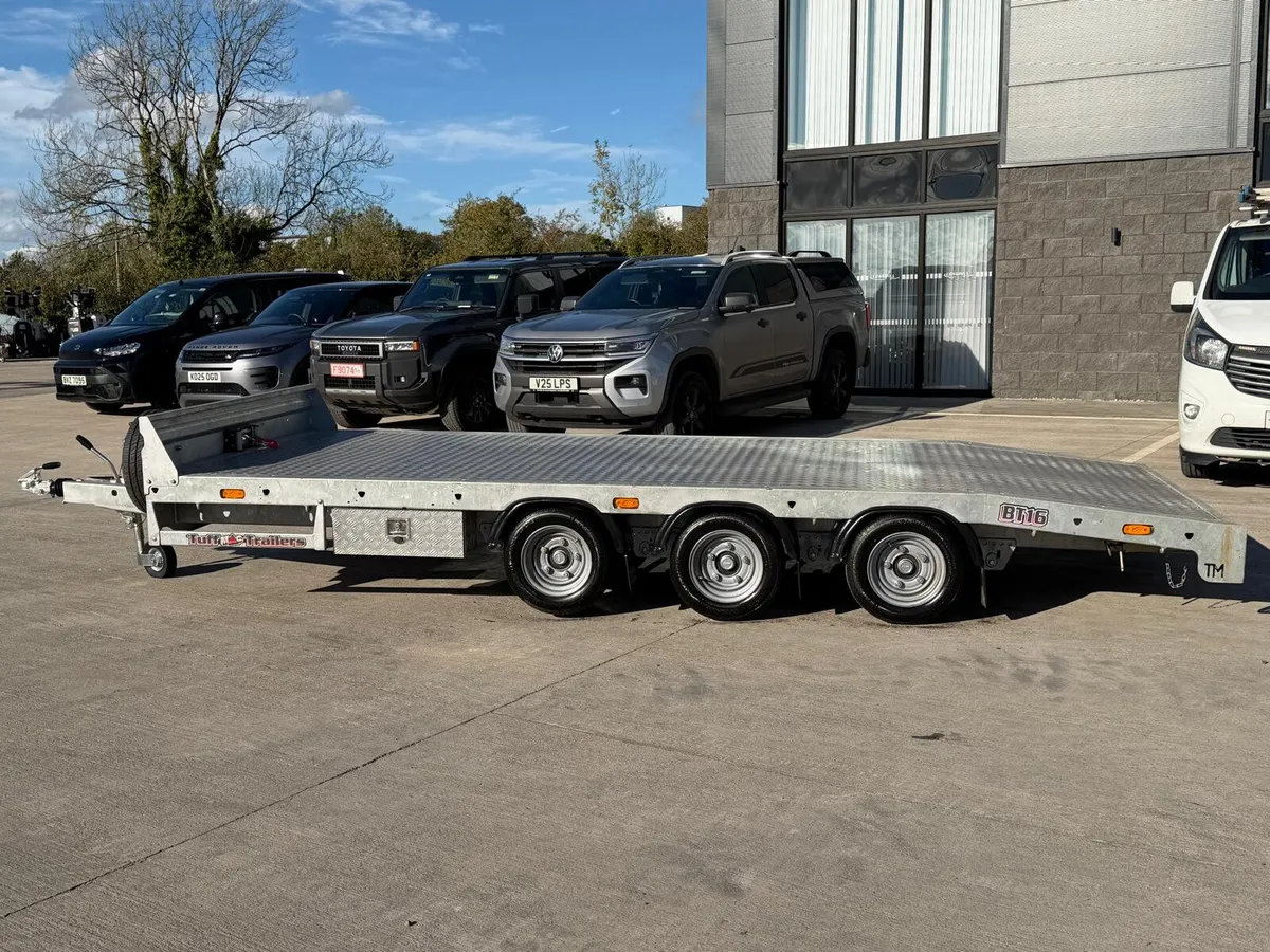 2026 TUFFMAC BEAVER TAIL LOW LOADER - Image 3