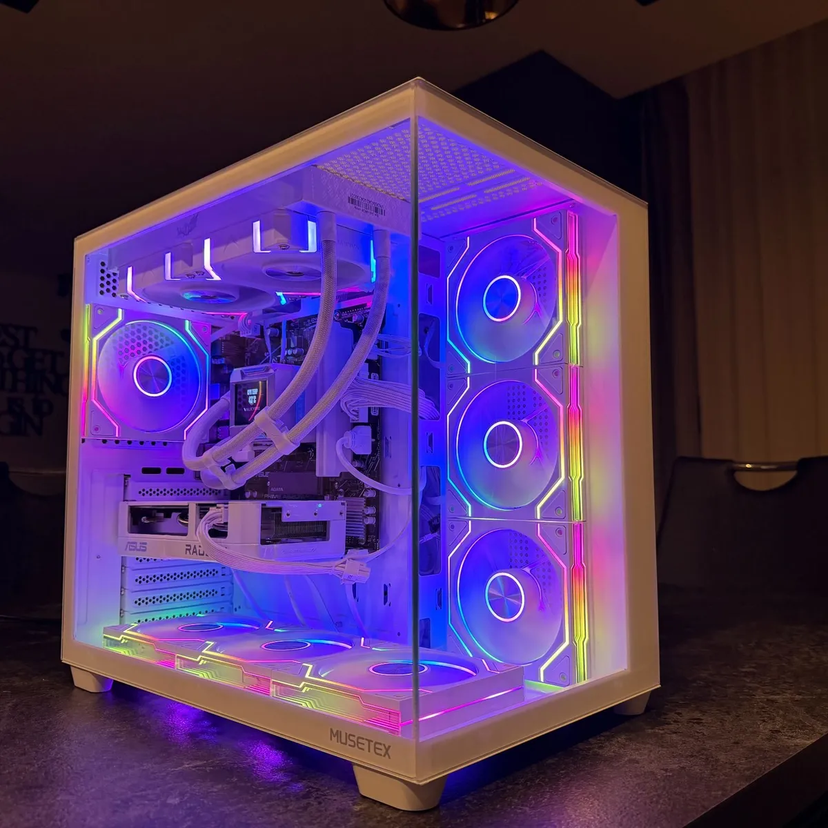 Gaming AMD Ryzen 5 7500F, RX 9060 XT 16G, 32GB RAM - Image 4