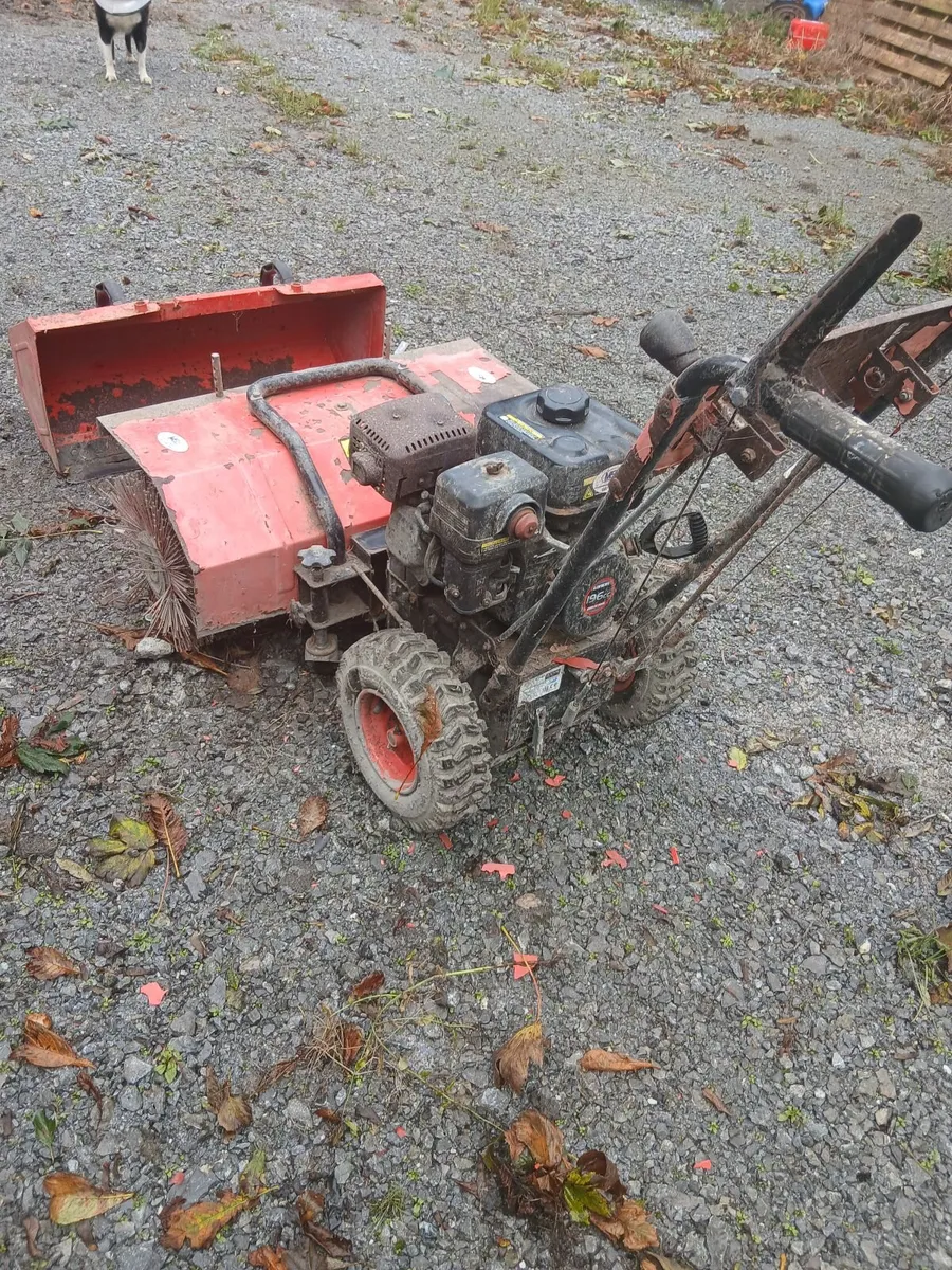 Yard Sweeper - Image 4