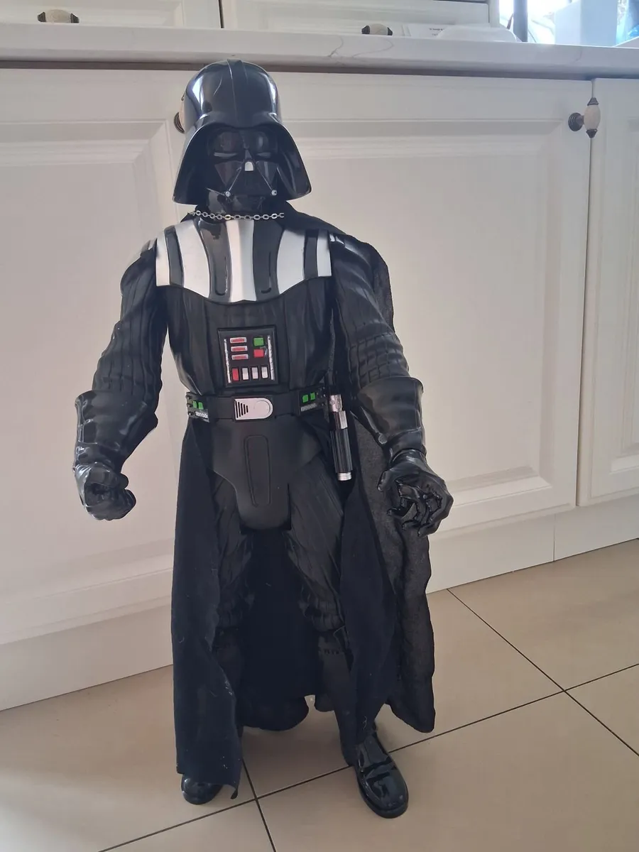 Dart vader figure