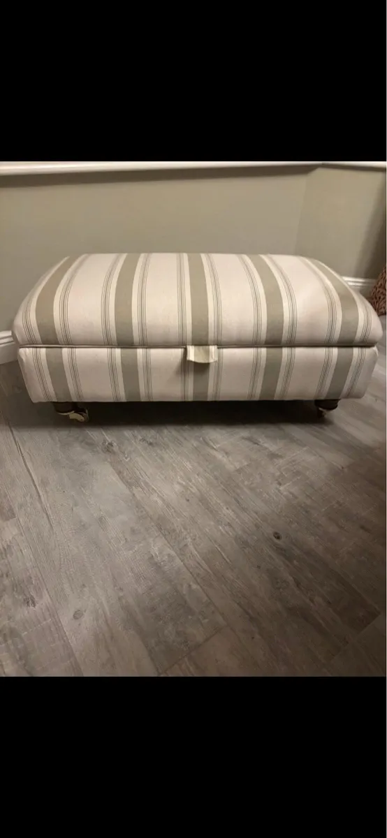 Footstool - Image 2