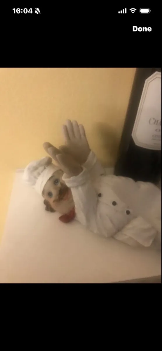 ‘Chef’ Wine Bottle Holder - Image 4