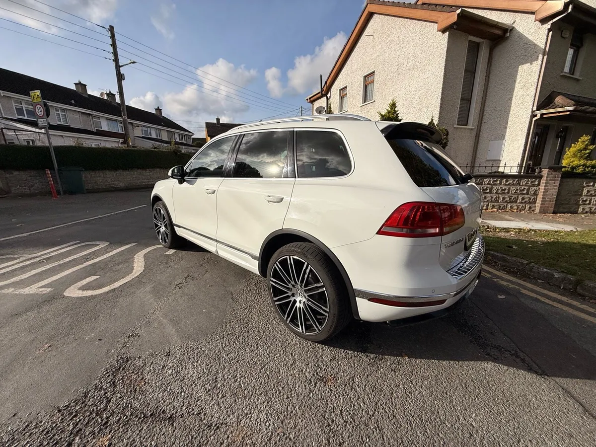 16’ VW Toureg, Crew Cab, N1. NEW CVRT - Image 4