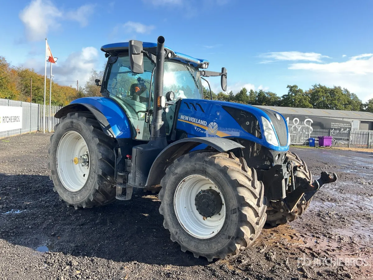 2022 New Holland T7-195 S 4WD Tractor - Image 4