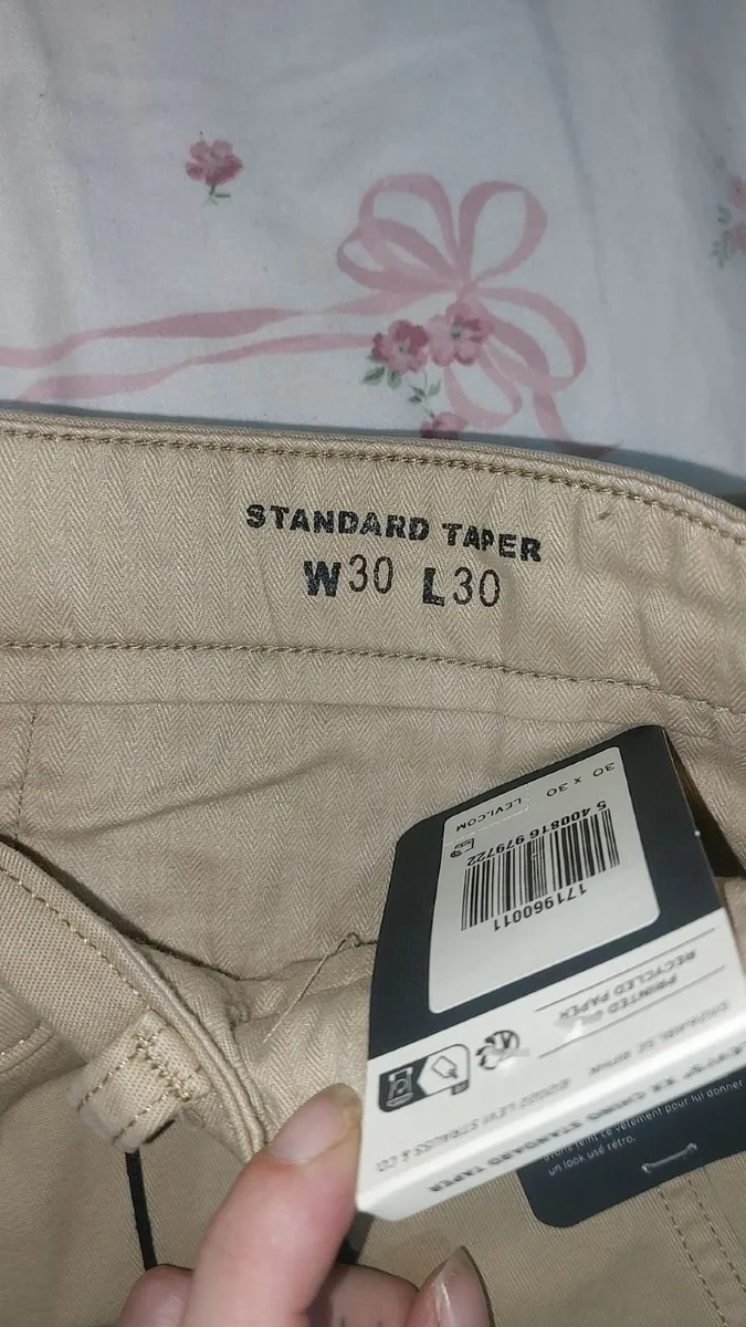 Levis - Image 3