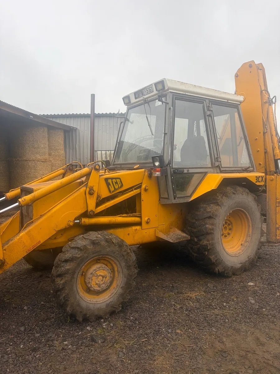 JCB - Image 4