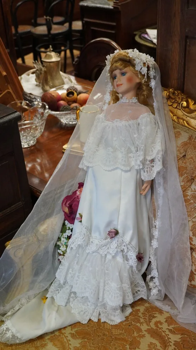 Large Vintage Porcelain Bride Doll - Image 2