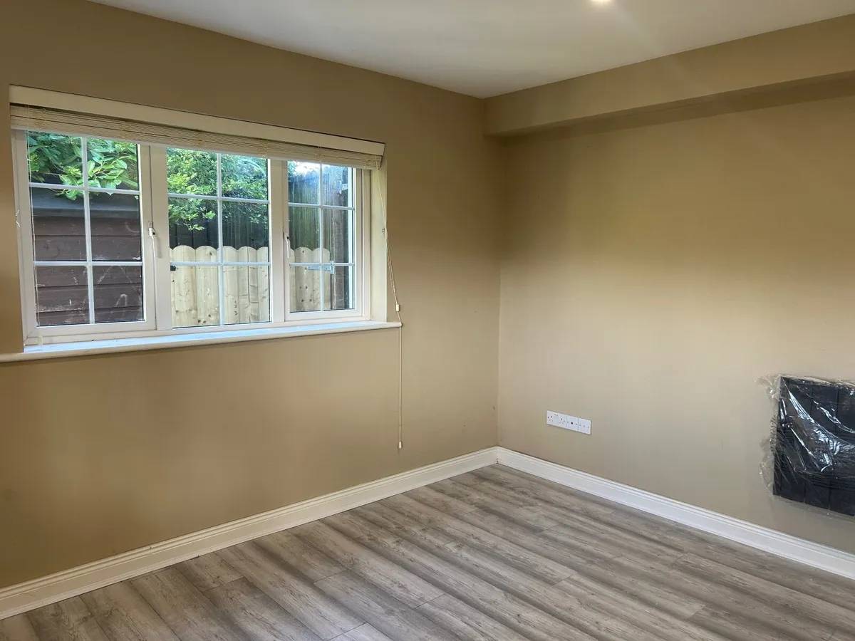 Two double rooms for rent - Image 3
