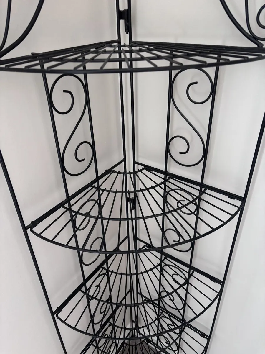 Black Metal Corner Shelve - Image 1
