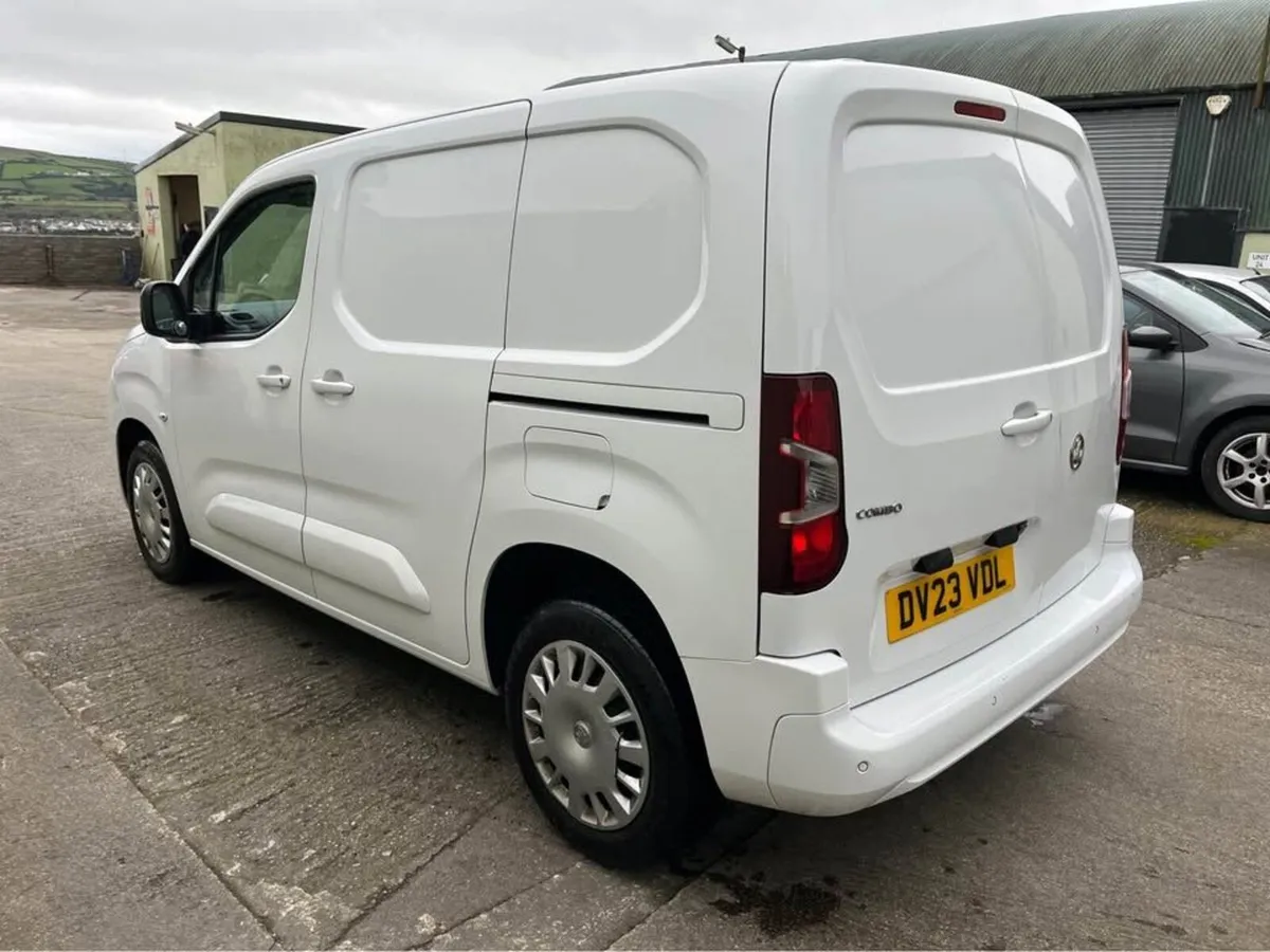 2023 VAUXHALL COMBO PRO 3 SEAT * PARTNER BERLINGO - Image 3
