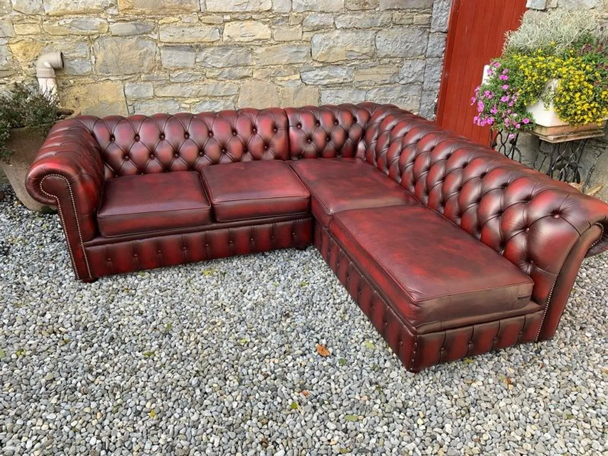 Vintage Oxblood Leather Chesterfield Corner Sofa. - Image 1