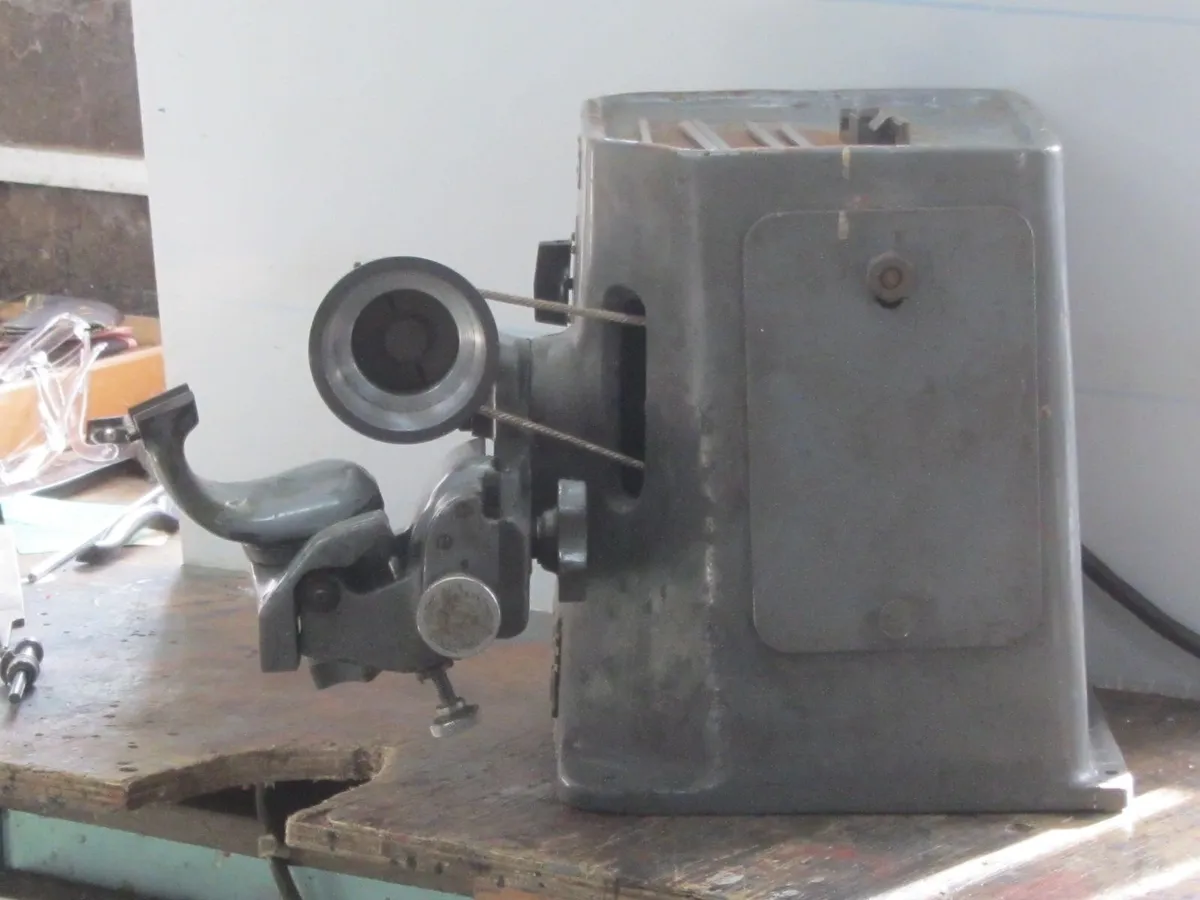 Precision Sharpener for tungsten carbide cutters - Image 1