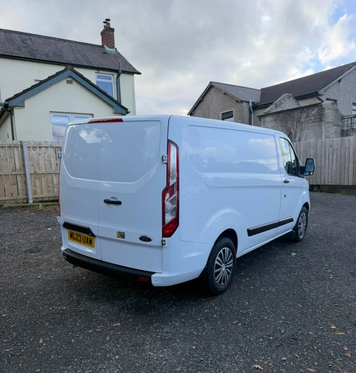 Ford Transit Custom 2023 - Image 3