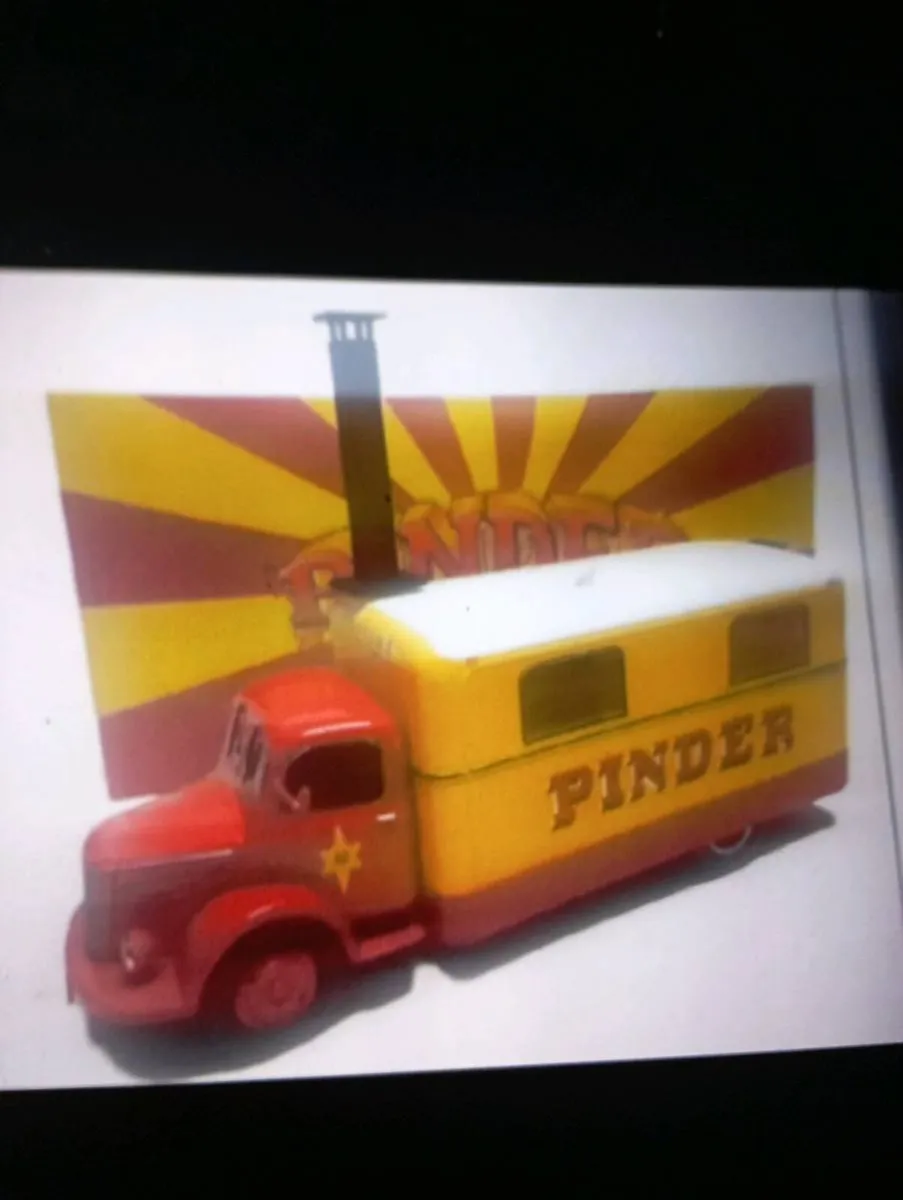 1-43 SCALE DIE-CAST MODLE THE UNIC =ZU 51 TRUCK. - Image 2