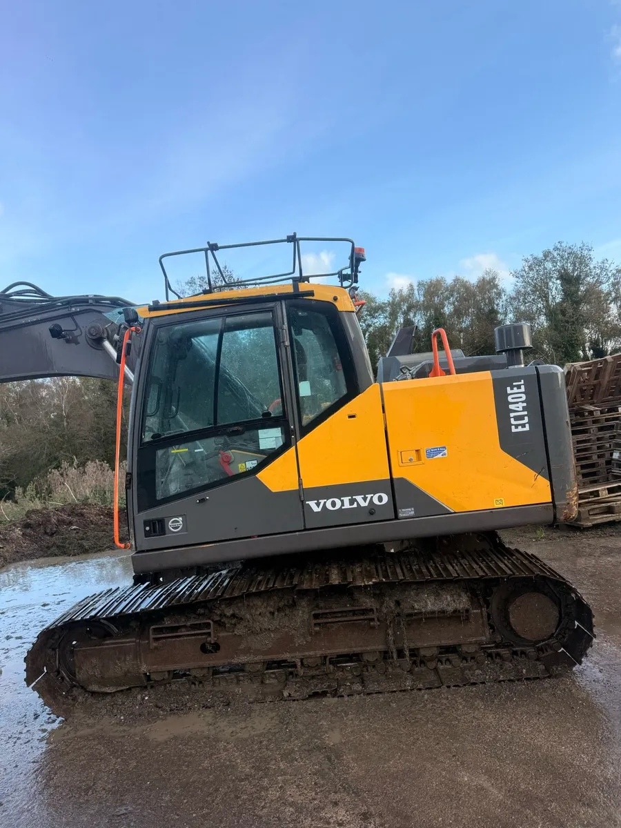 Volvo EC140 - Image 2