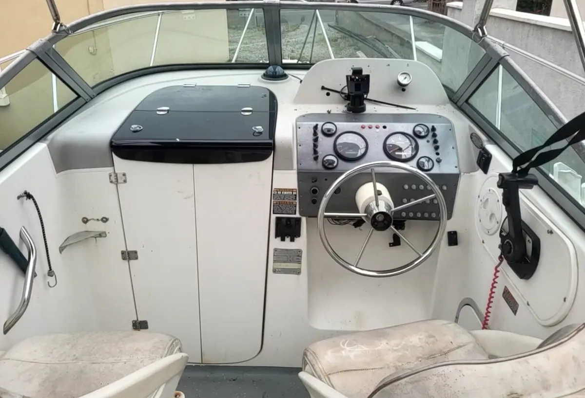 Bayliner trophy pro 2052 diesel 120hp - Image 4