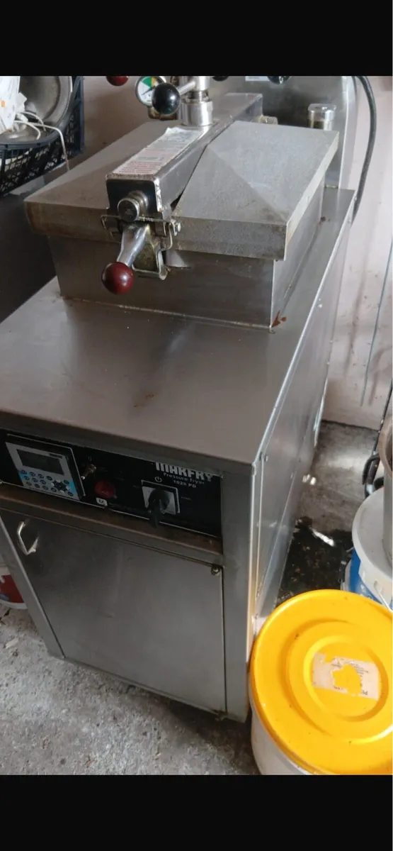 Chicken pressure cooker