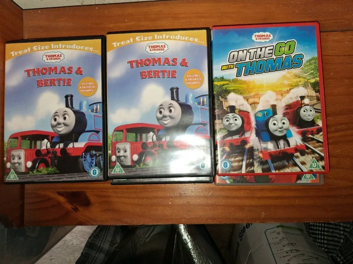 THOMAS AND FRENDS  DVDS - Image 1