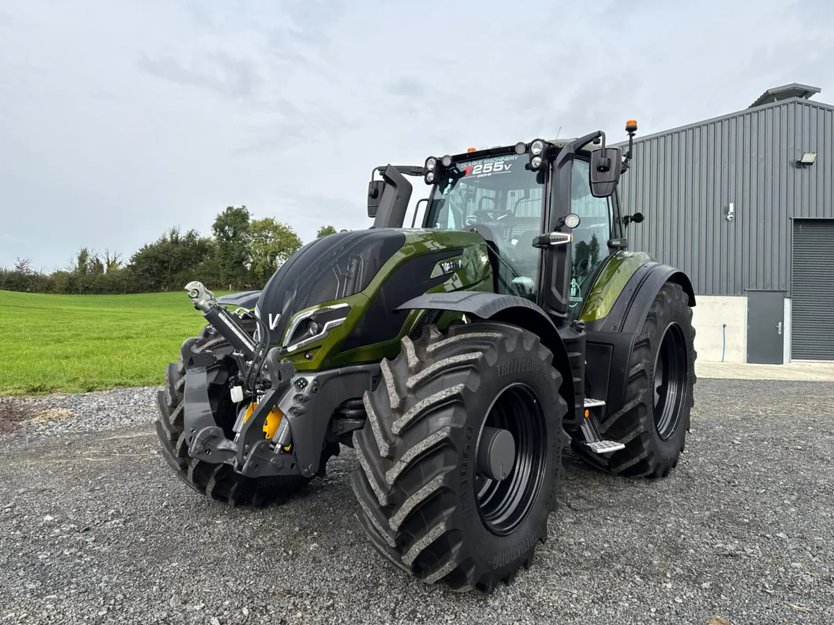 Valtra T255 Versu - In stock now ! - Image 1