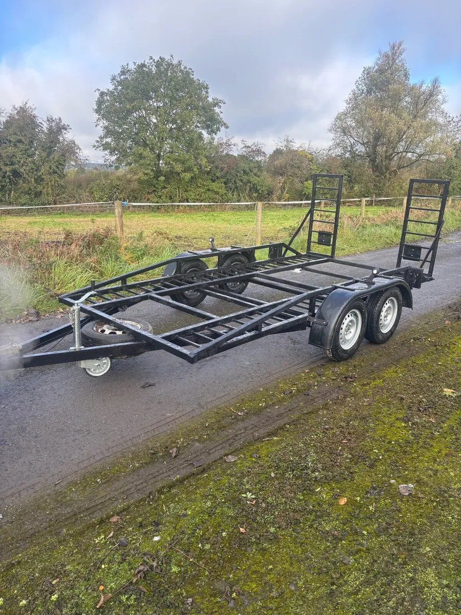 Car transporter - Image 1