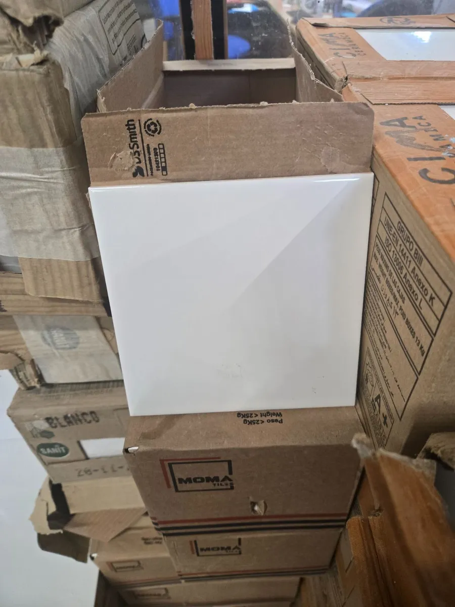 Various White Tiles - Image 2