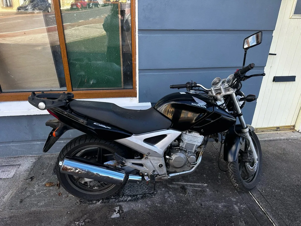 Honda CBF 250 - Image 1