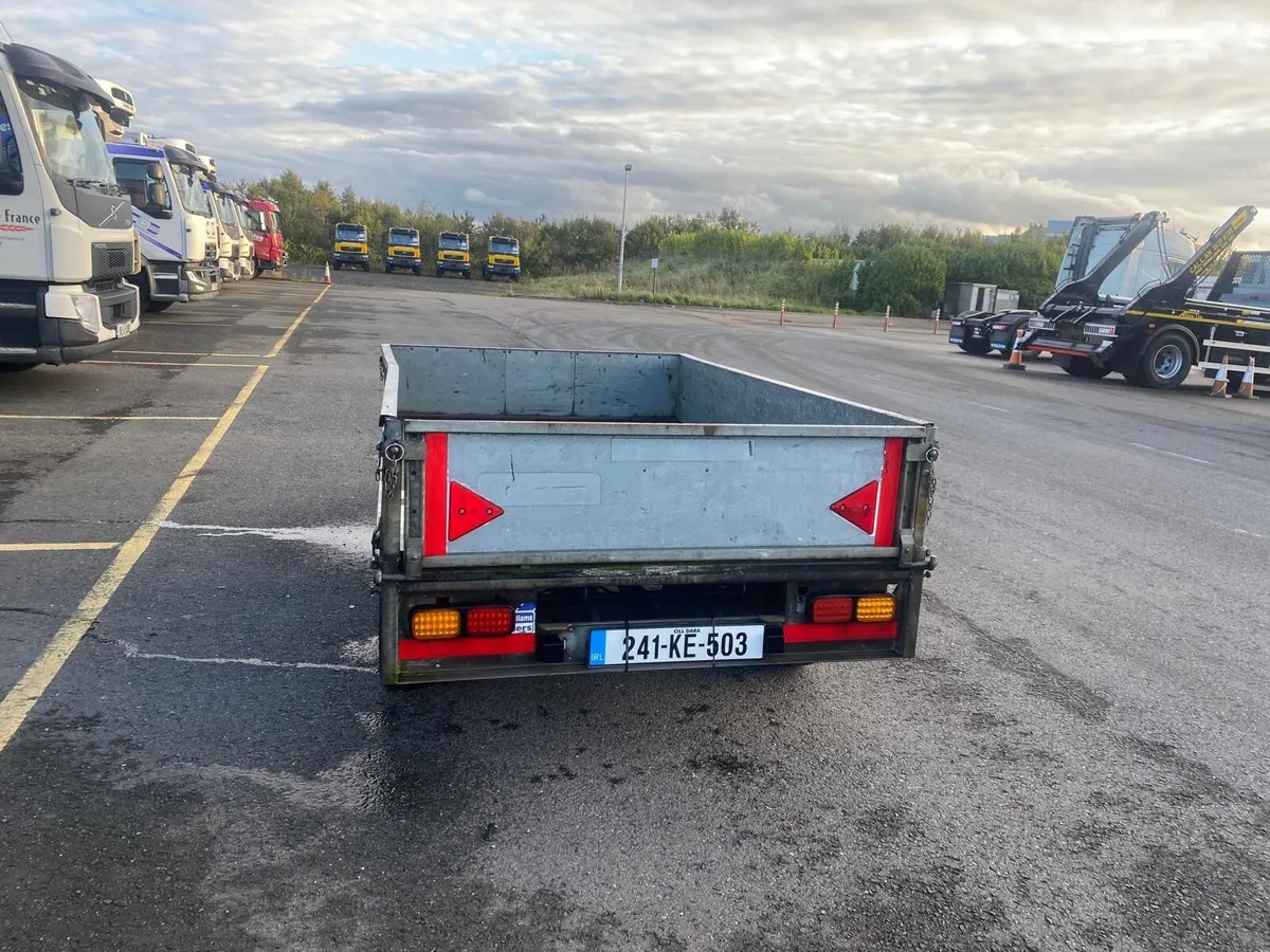 Car Trailer - Image 3