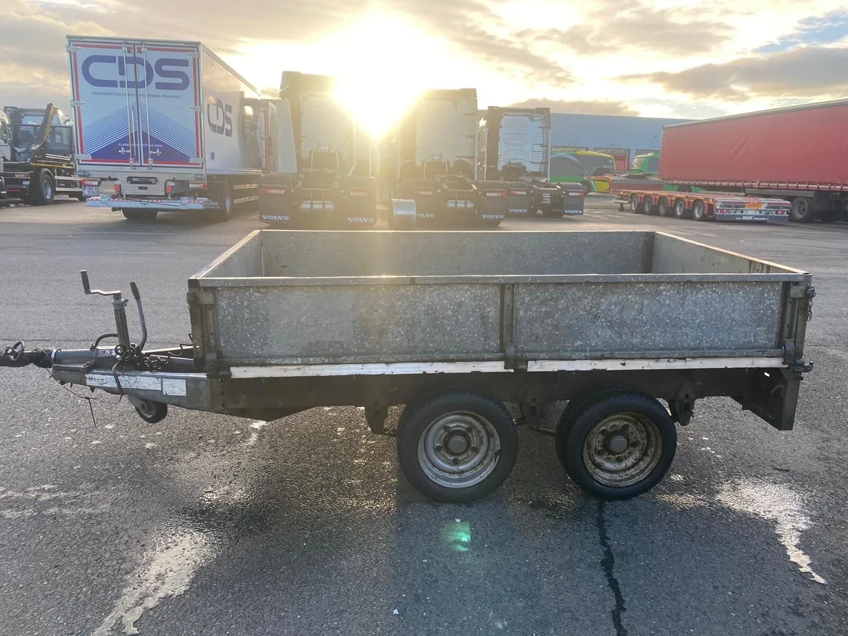 Car Trailer - Image 1