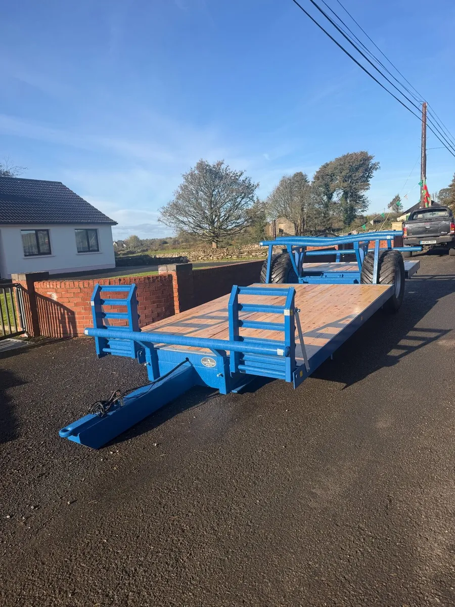 A+ 9 ton low loader - Image 1