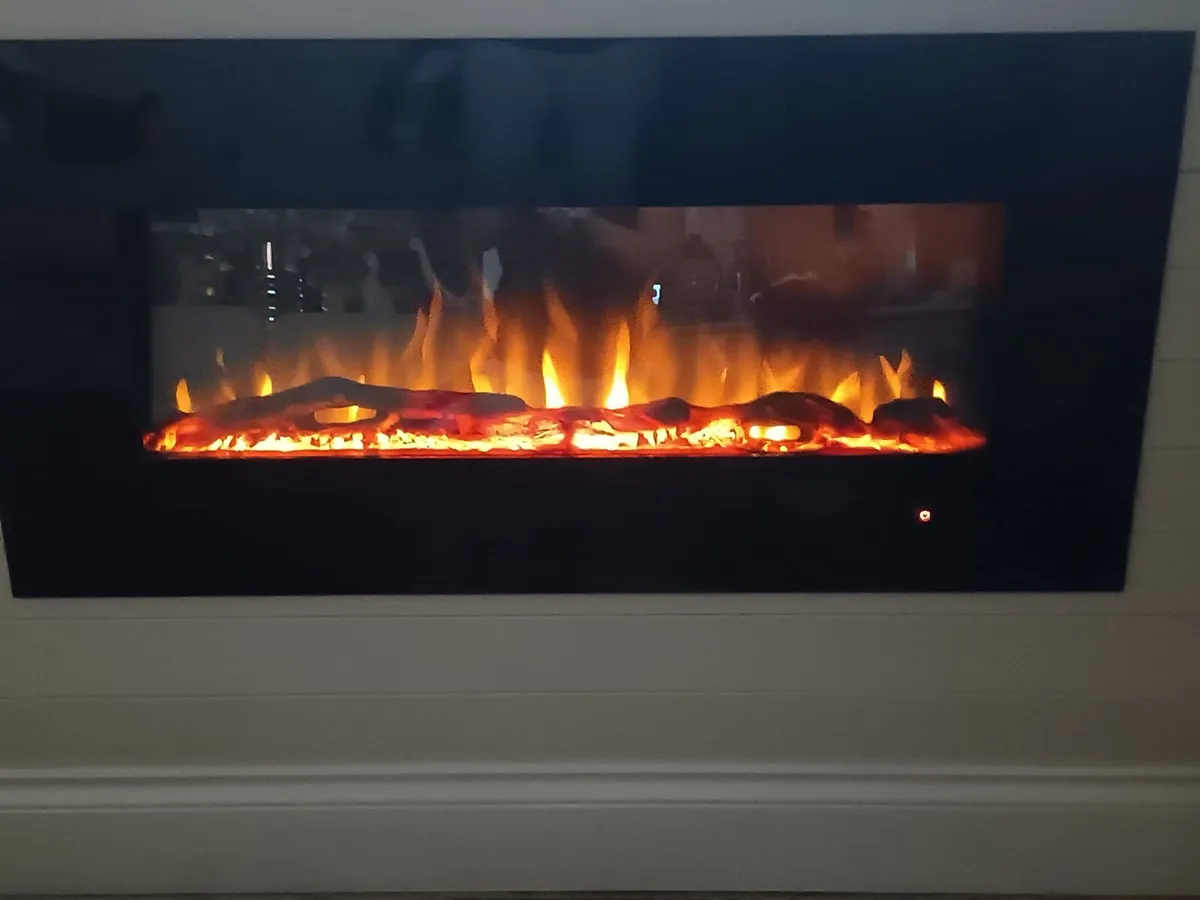 Ezee Glow 42" Mini Zara Metal Wall Electric  Fire - Image 1