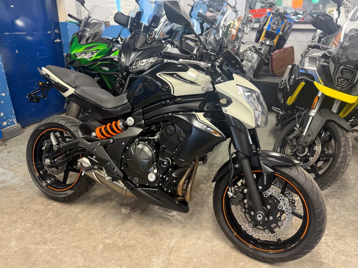2016 Kawasaki ER6N - Image 2