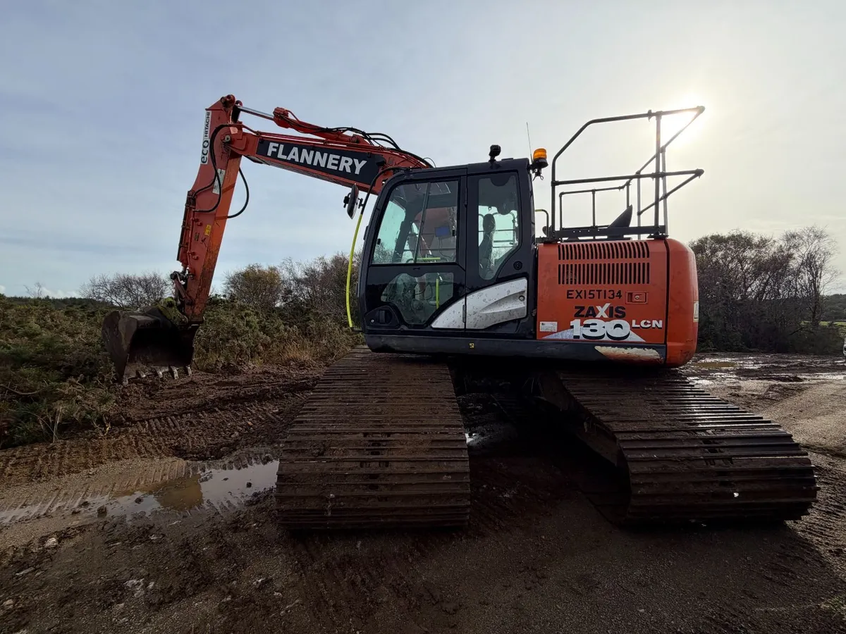 Hitachi 130-LCN6 - Image 3
