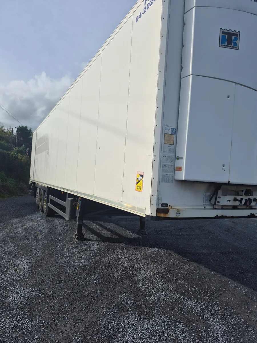 2016 Schmitz Fridge Fugocar Railer - Image 2